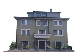 Hotel Serenella